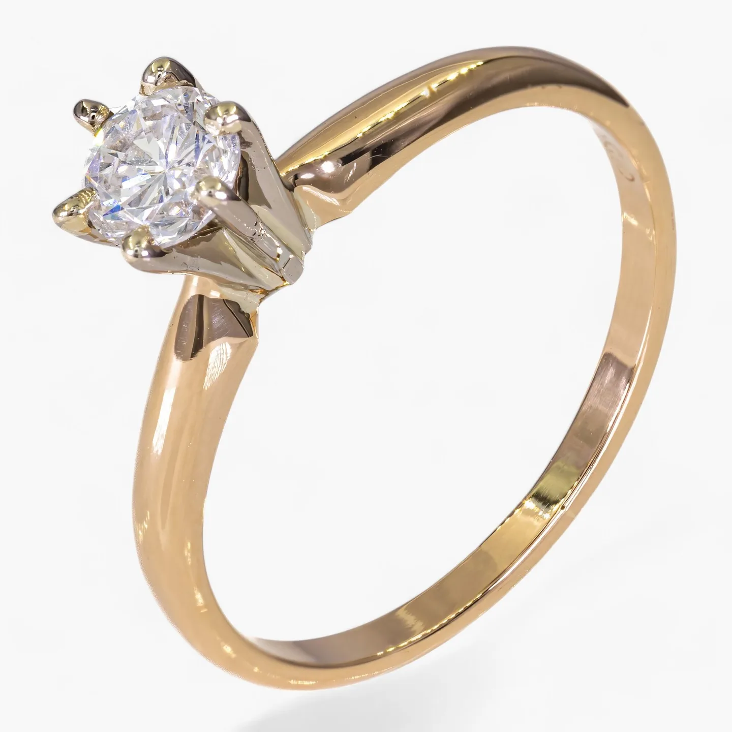 Engagement ring in 14ct yellow gold with natural diamond / brilliant 0,38 ct