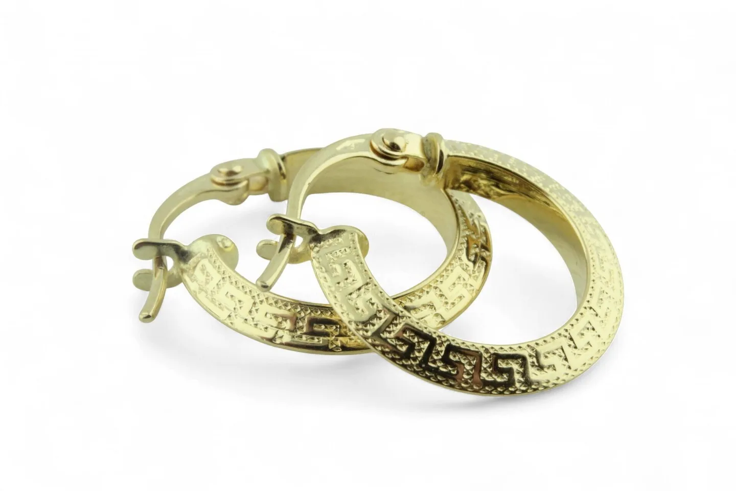 Earrings in 18-carat yellow gold.